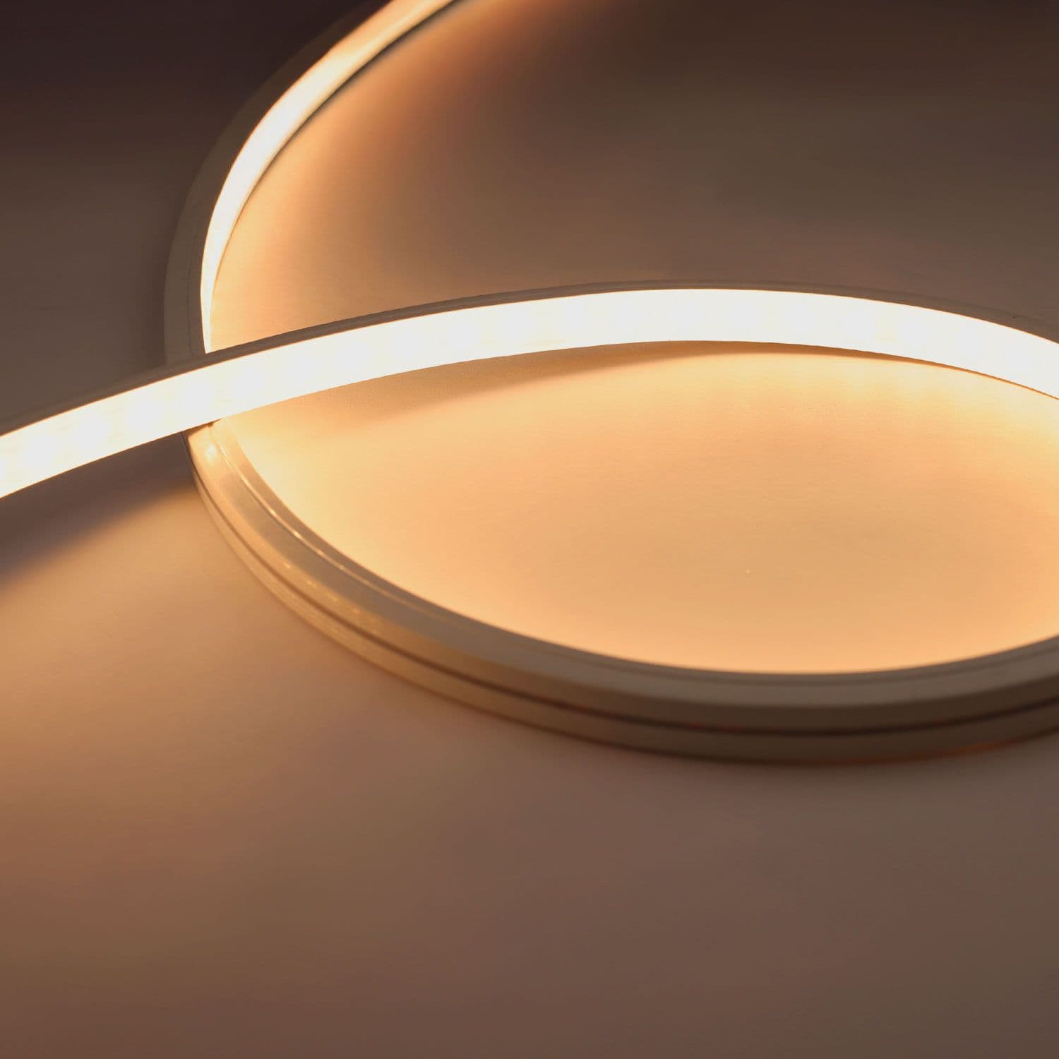 LED Wallwasher Flexband 20x55°, 2700K, 24V DC, 18W, IP54, CRI90, 3m Rolle, 70 LED/m